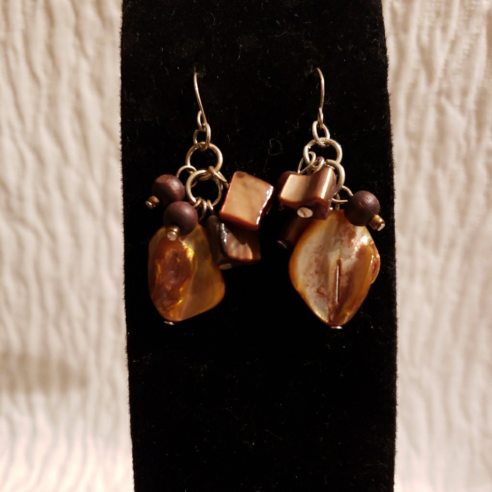 Earings - Picture 3 of 4